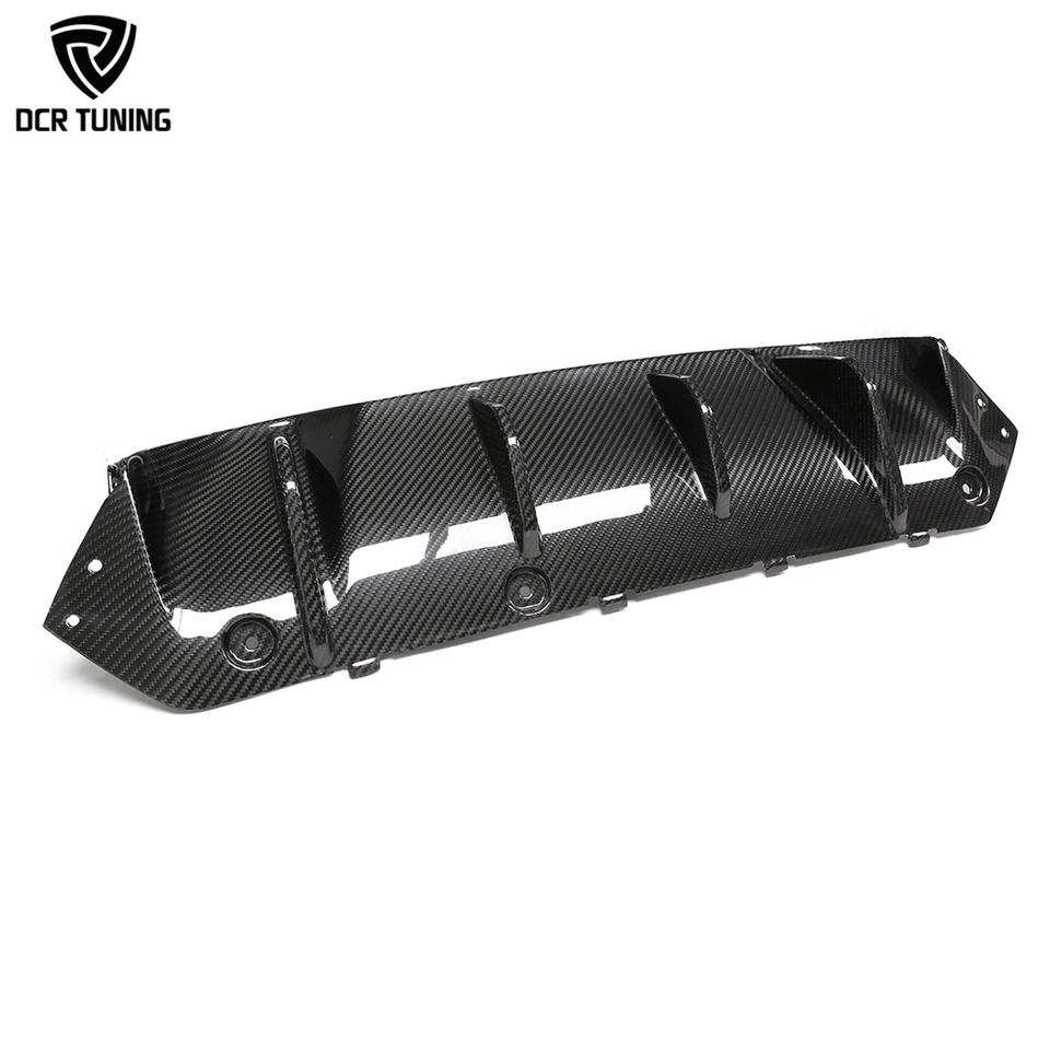 2018-2023 F90 BMW M5 Dry Carbon Fiber Rear Diffuser - M Performance Style | Rear Valance & Diffuser — photo 3