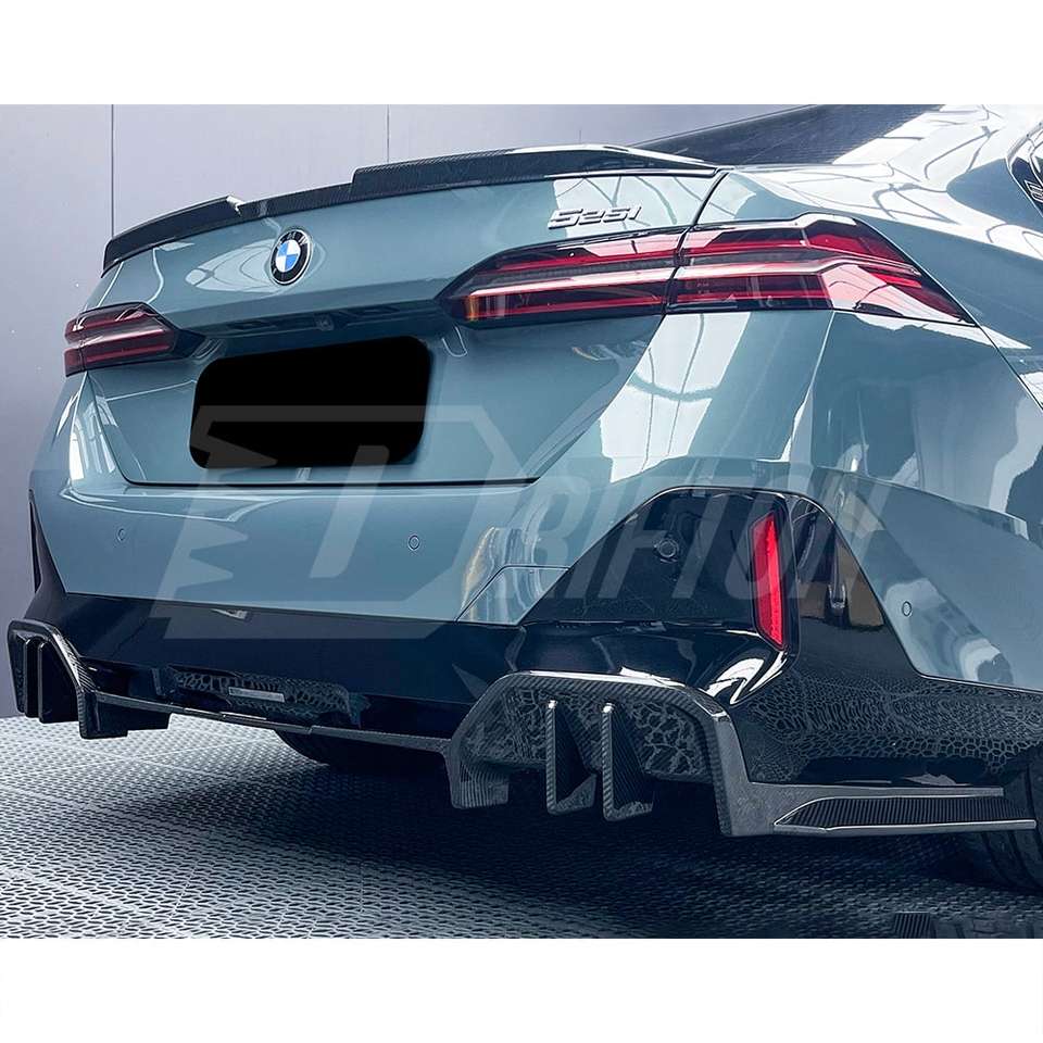 2023-2026 G60/G61/G68 BMW 5 Series Dry Carbon Fiber Rear Diffuser - MP Style | Rear Valance & Diffuser