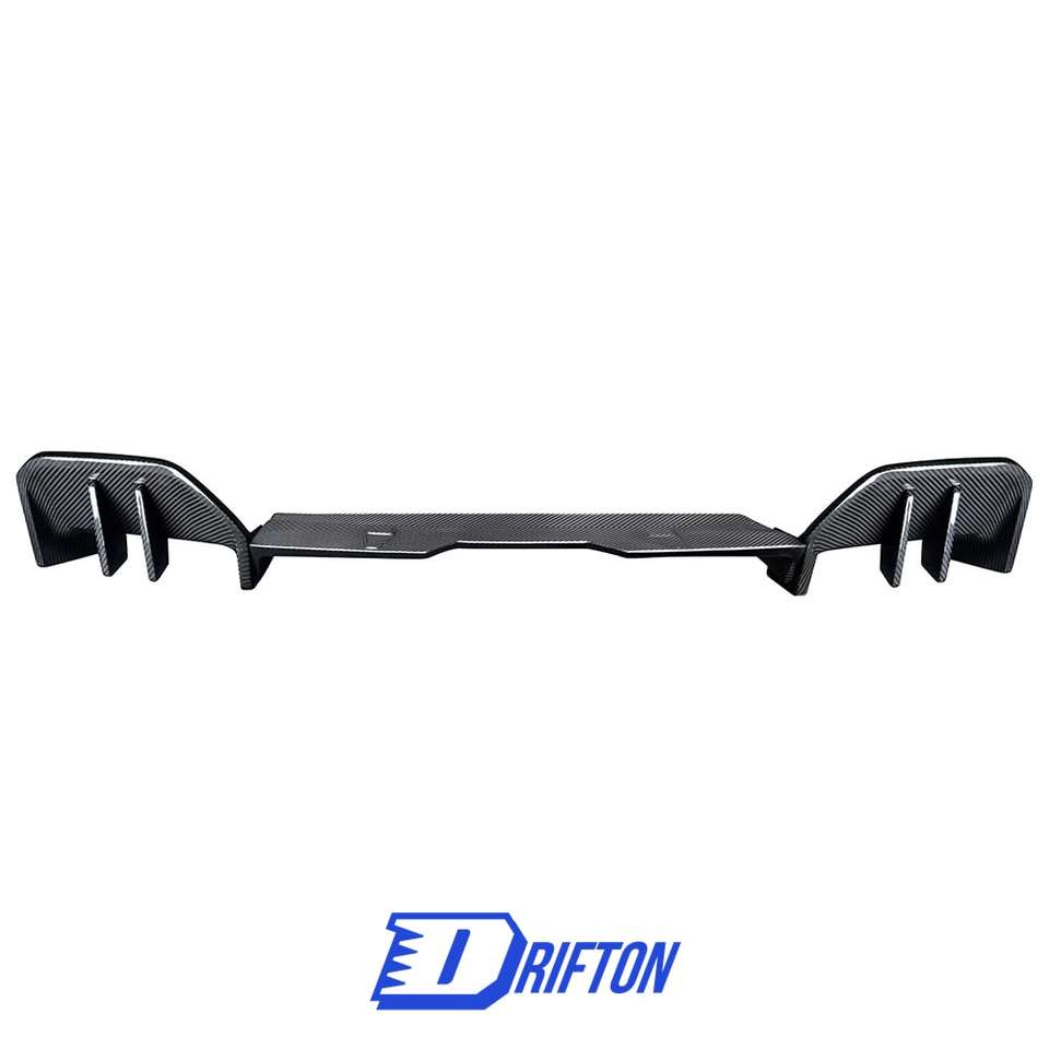 2023-2026 G60/G61/G68 BMW 5 Series Dry Carbon Fiber Rear Diffuser - MP Style | Rear Valance & Diffuser — photo 2
