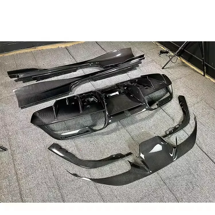 High Quality Auto Parts Dry Carbon Fiber Front Bumper Splitter For Ferrari F8 2019-2021